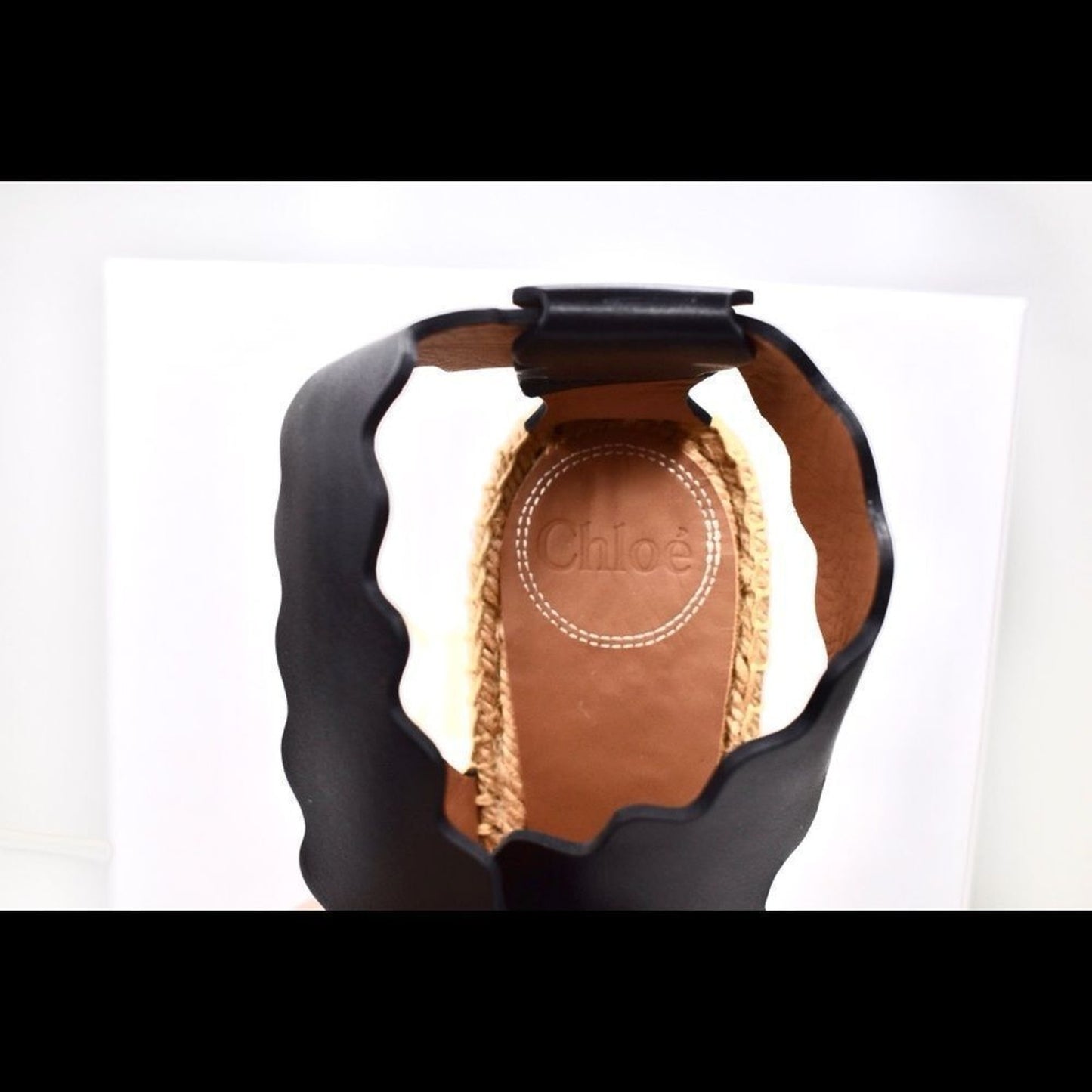 Chloé Lauren Scalloped Leather Wedge Sandal Size 39 US SIZE 9