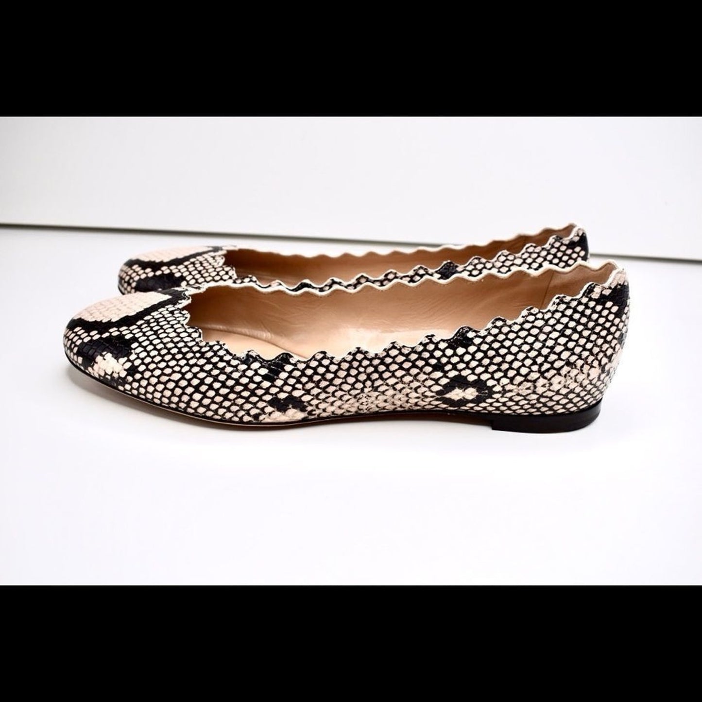 Chloe Scalloped Python Leather Lauren Ballet Flat Size 35.5 US SIZE 5.5