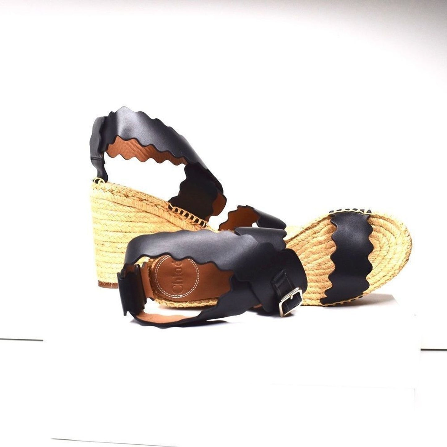 Chloé Lauren Scalloped Leather Wedge Sandal Size 39 US SIZE 9