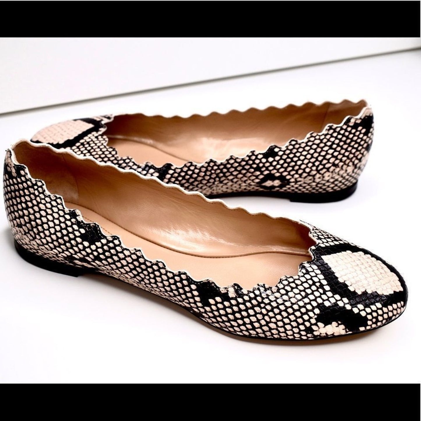 Chloe Scalloped Python Leather Lauren Ballet Flat Size 35.5 US SIZE 5.5