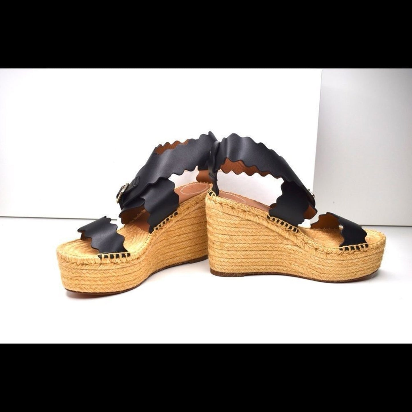 Chloé Lauren Scalloped Leather Wedge Sandal Size 39 US SIZE 9