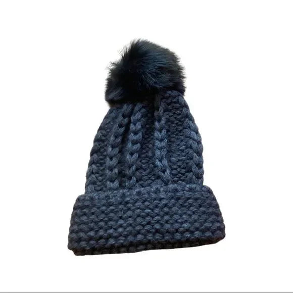 Woman’s Charcoal Knit Pom Pom Winter Hat