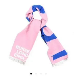 Burberry Love Eco Wool Woman’s Football Scarf Frosted Pink Scarf